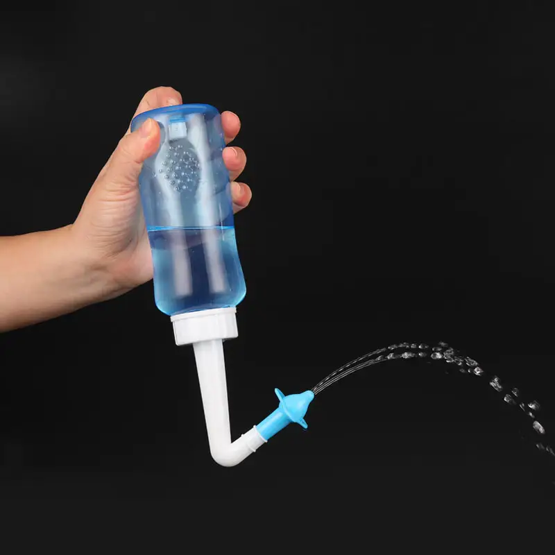 Nasal irrigator